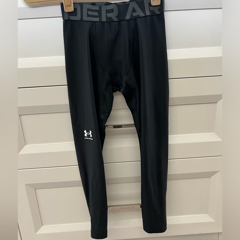 Kids Under Armour leggings spandex